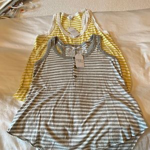 Set of 2 Womens Striped tanks